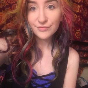 Meet your Posher, Alaina